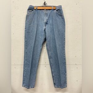 Vintage Wrangler (For Women) High Waisted Jeans, Size 16 (See Measuremen…